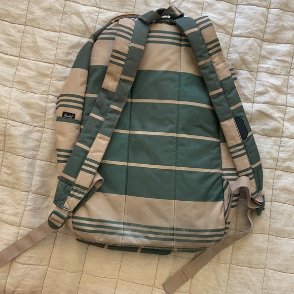 Herschel Supply Co. Backpack - Picture 2 of 3